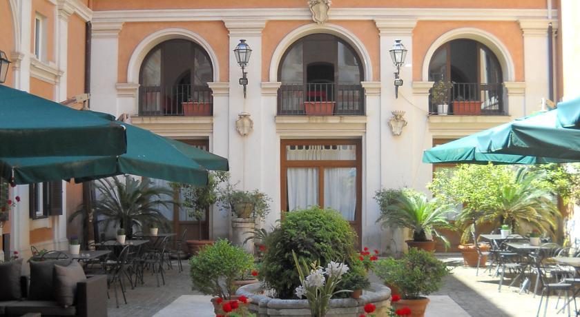 Relais Hotel Antico Palazzo Rospigliosi Róma Kültér fotó